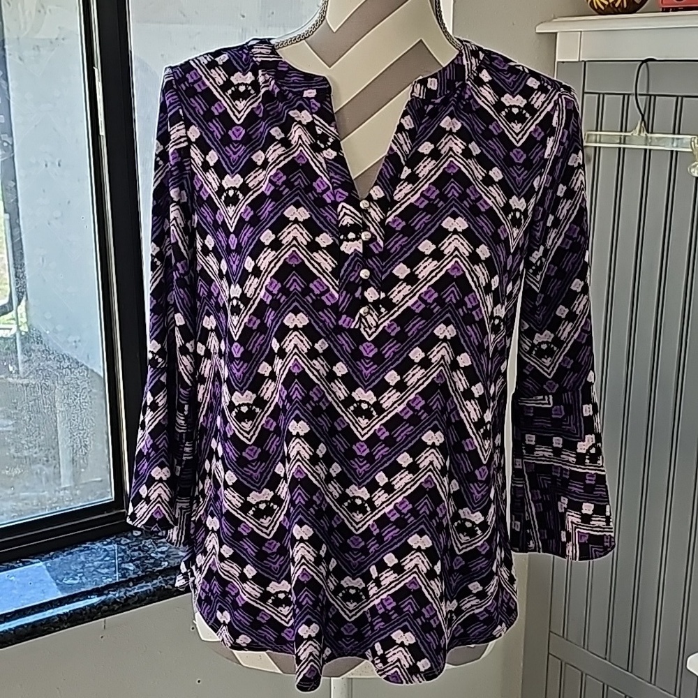 Dana Buchman purple top size small